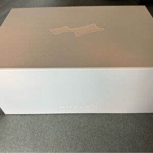 SKYLRK BY JUSTIN BIEBER